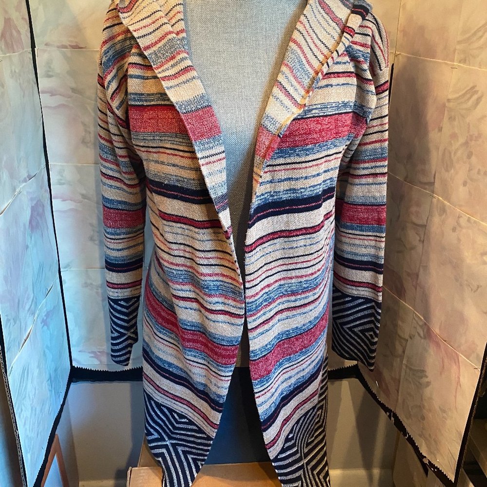 Women's Navy/tan long hooded sweater